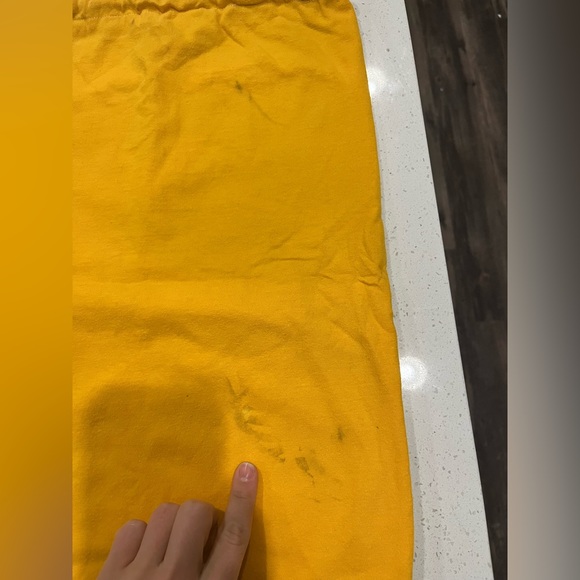 Iowa Hawkeyes Drawstring Pouch - Picture 5 of 5